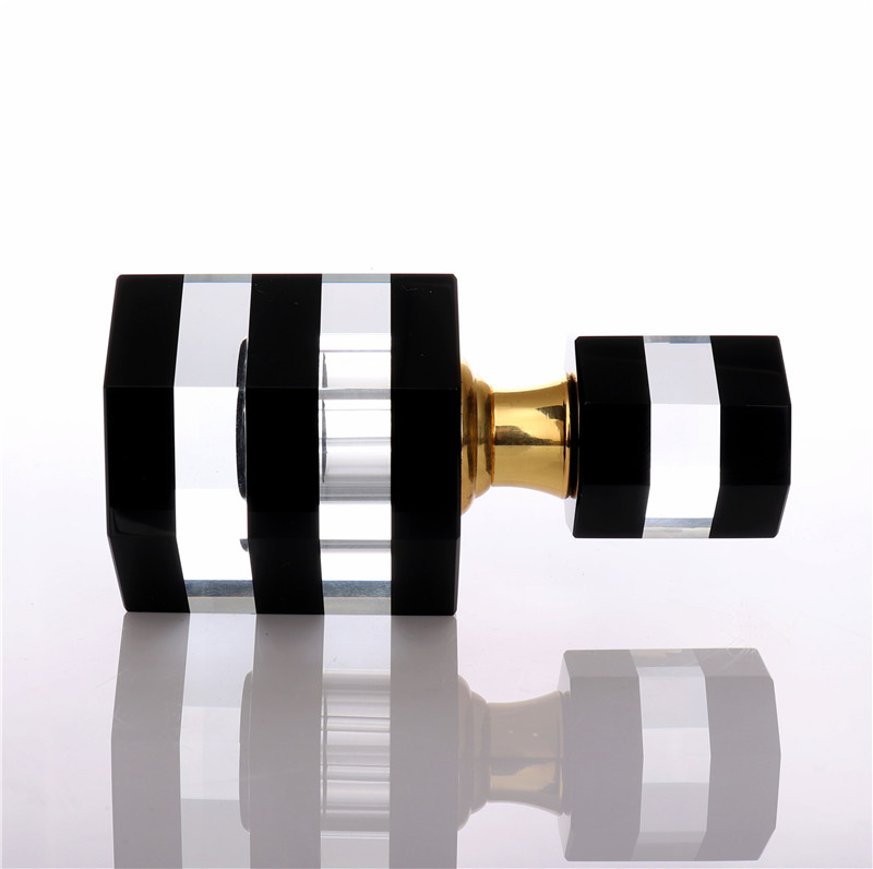 Decorative Crystal Perfume Bottle