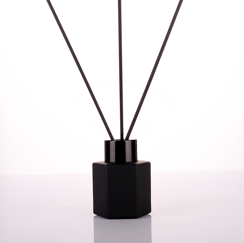 40ml Octagon Matte Black Reed Diffuser Bottle