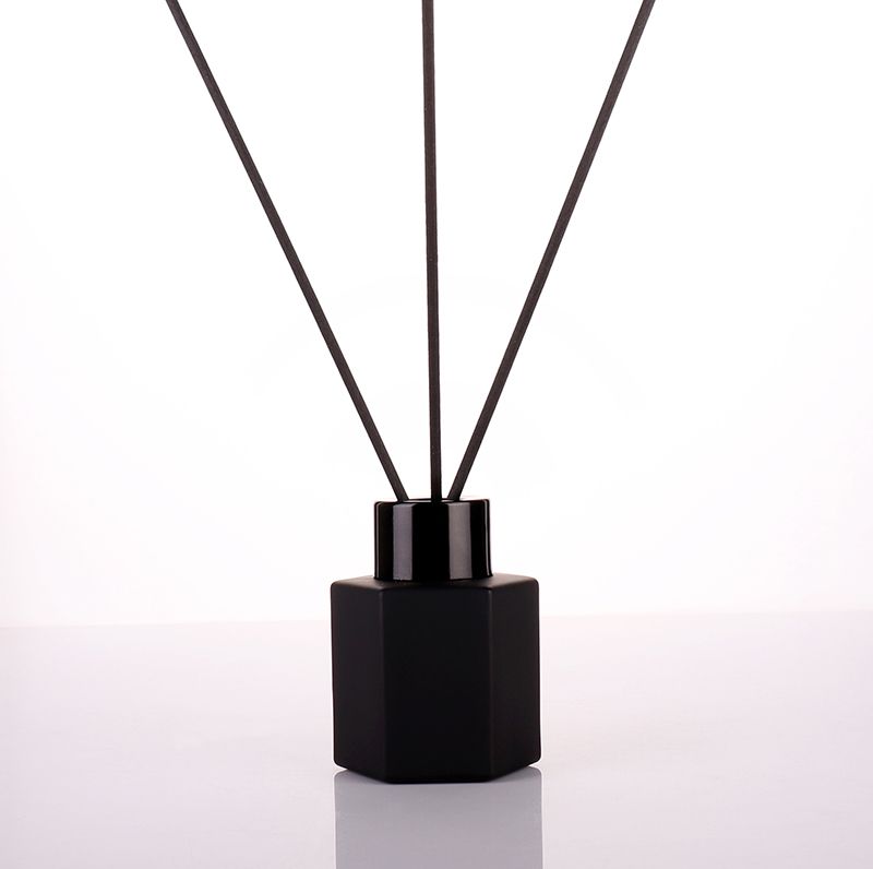 40ml Octagon Matte Black Reed Diffuser Bottle