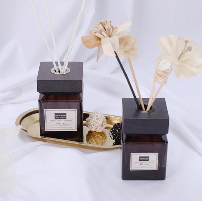 Matte Black Luxury Reed Diffuser Bottle