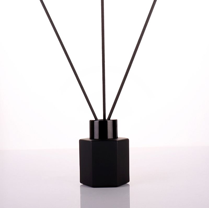 40ml Octagon Matte Black Reed Diffuser Bottle