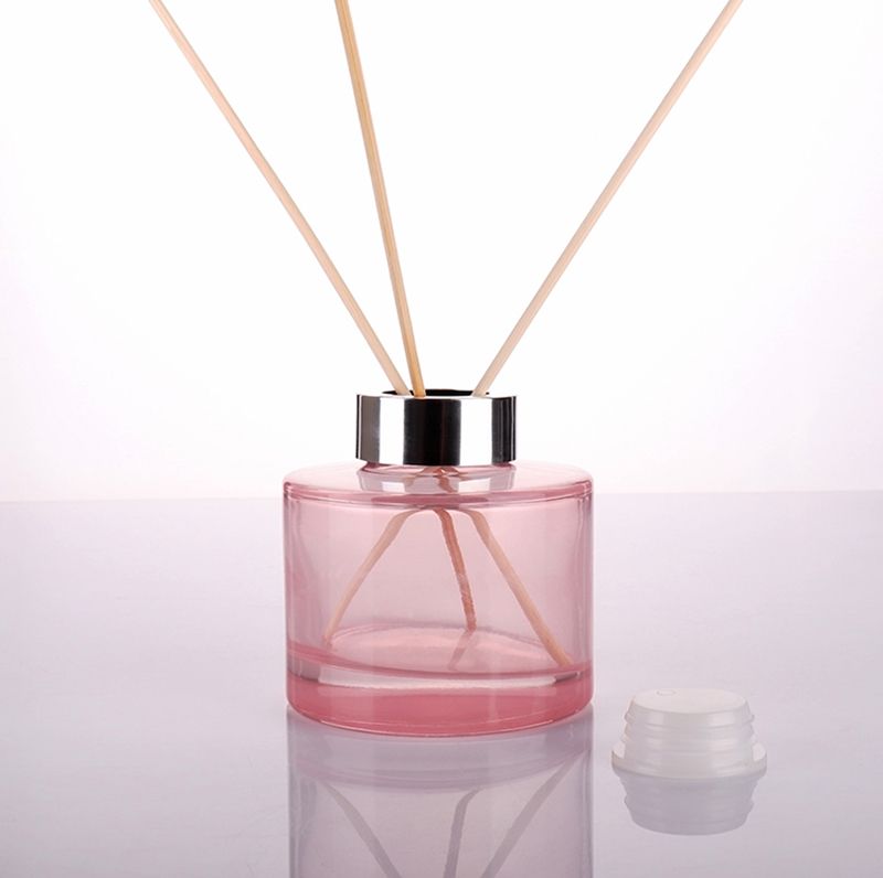 Fancy Red Empty Glass Reed Diffuser Bottle Wholesale