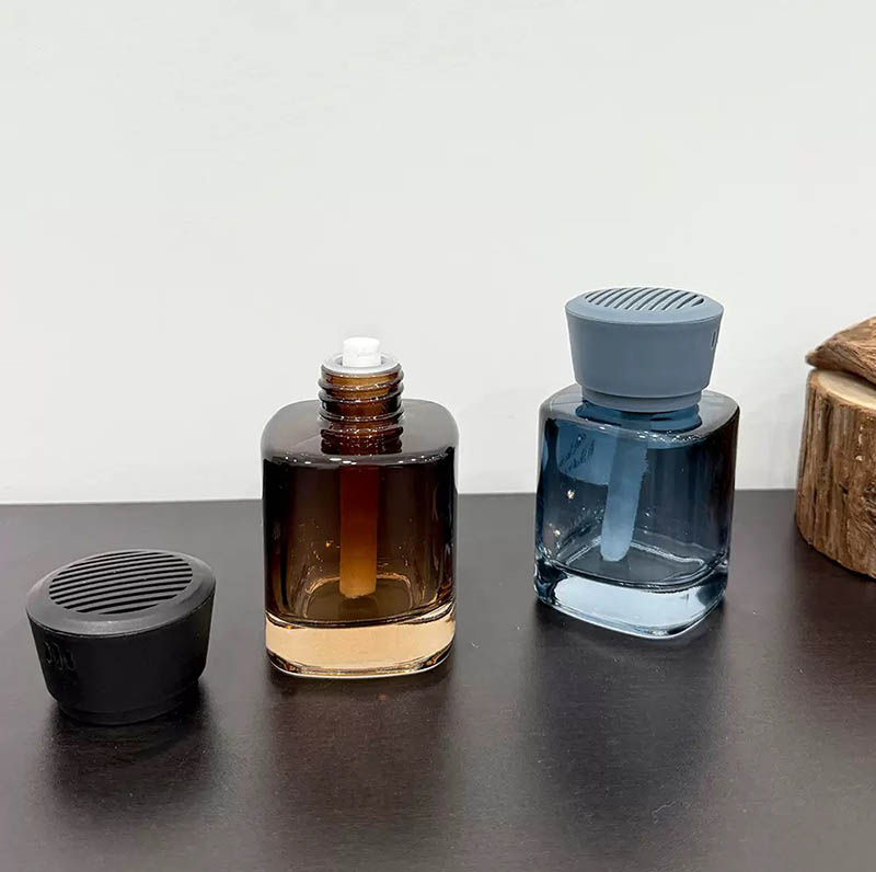 Customized Diffuser Bottle for Car Decoration