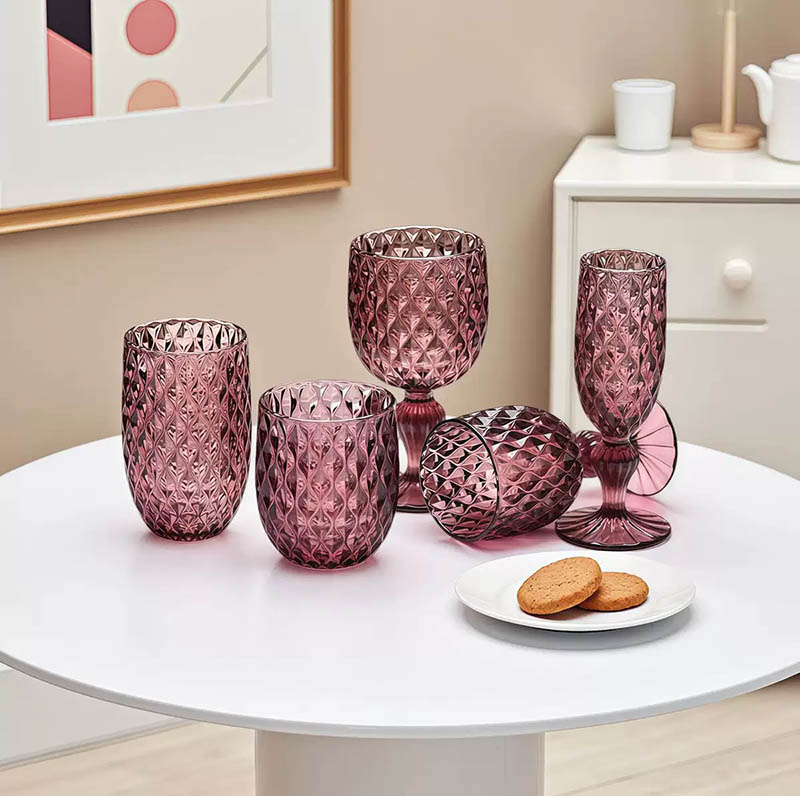 Morden Wine Glass Vessels for Candle and Home Decoration