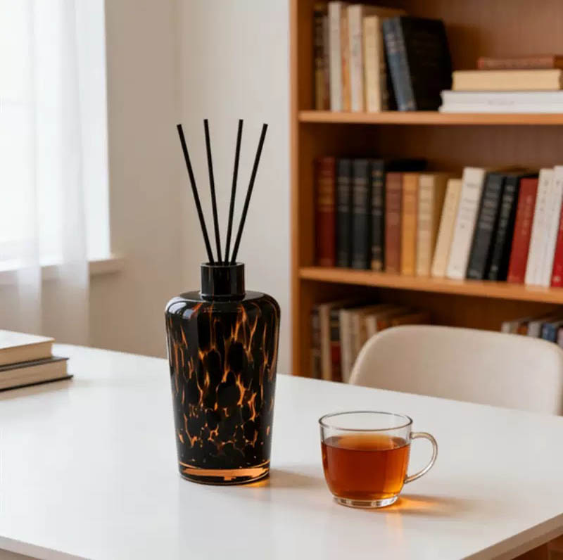 Large Size Morden Glass Diffuser Bottle