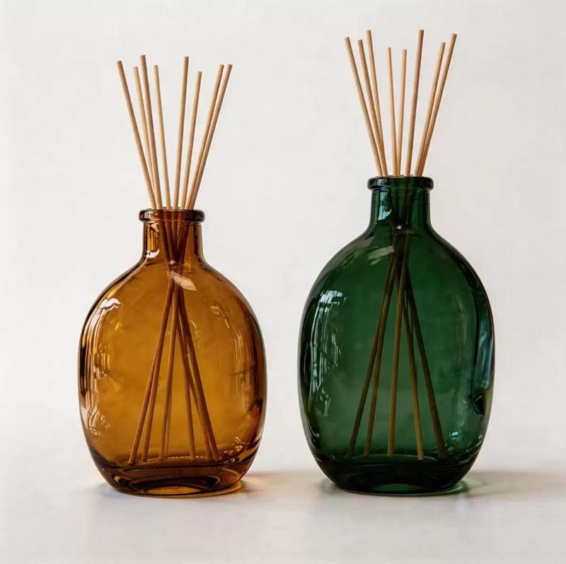 500ml 750ml Large Size Reed Diffuser Bottles with Customized Colors