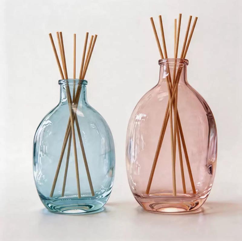 500ml 750ml Large Size Reed Diffuser Bottles with Customized Colors