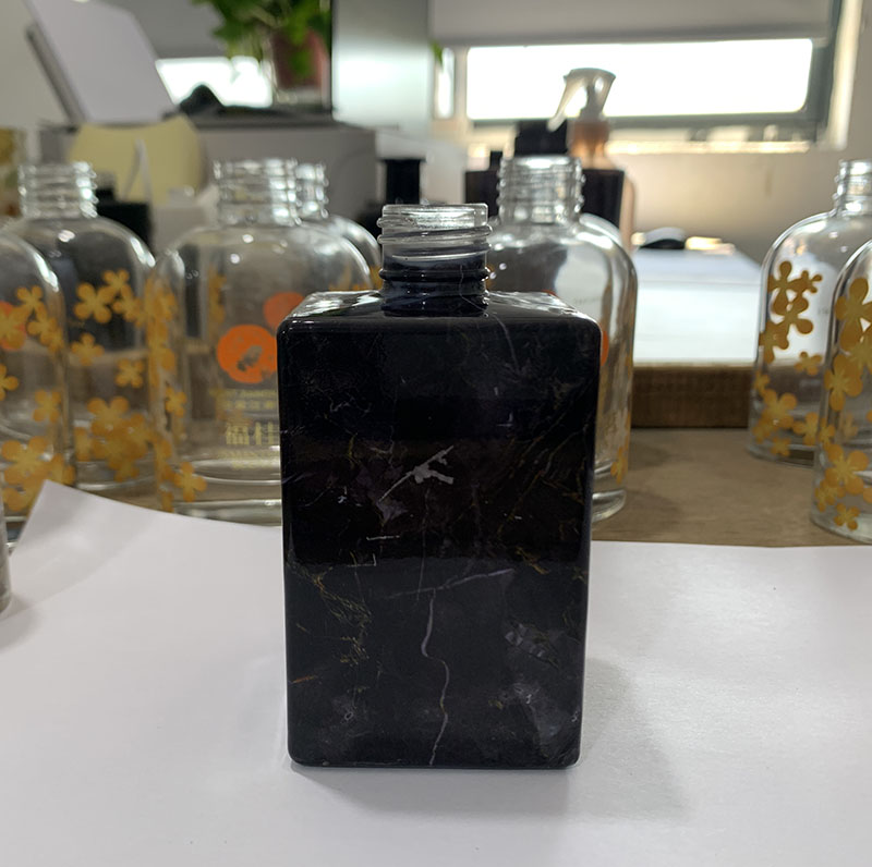 Black Marbling Pattern Square Glass Diffuser Bottle
