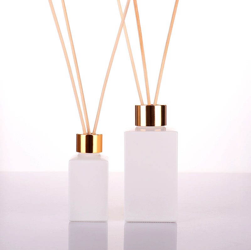 Square empty reed diffuser bottle
