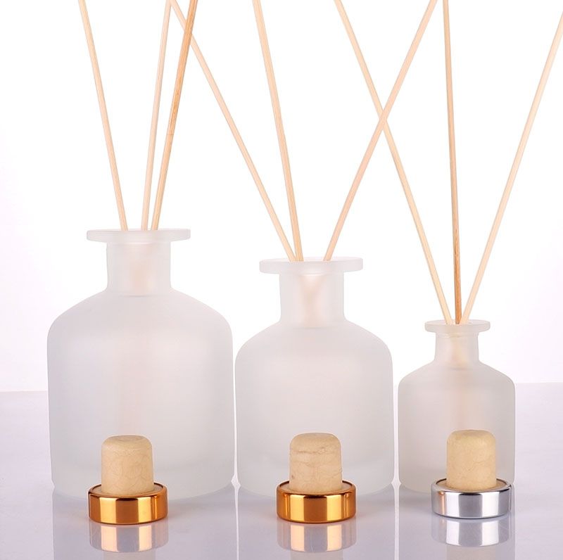 Fancy White Reed Diffuser Glass Bottle Wholesale