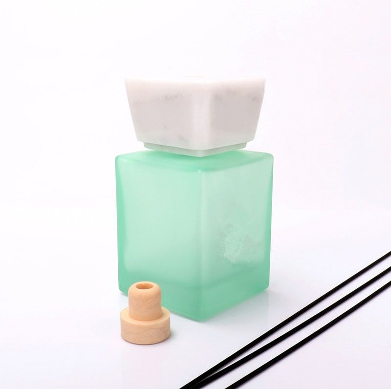 500ml Fancy Green Empty Diffuser Bottle With White March Cap