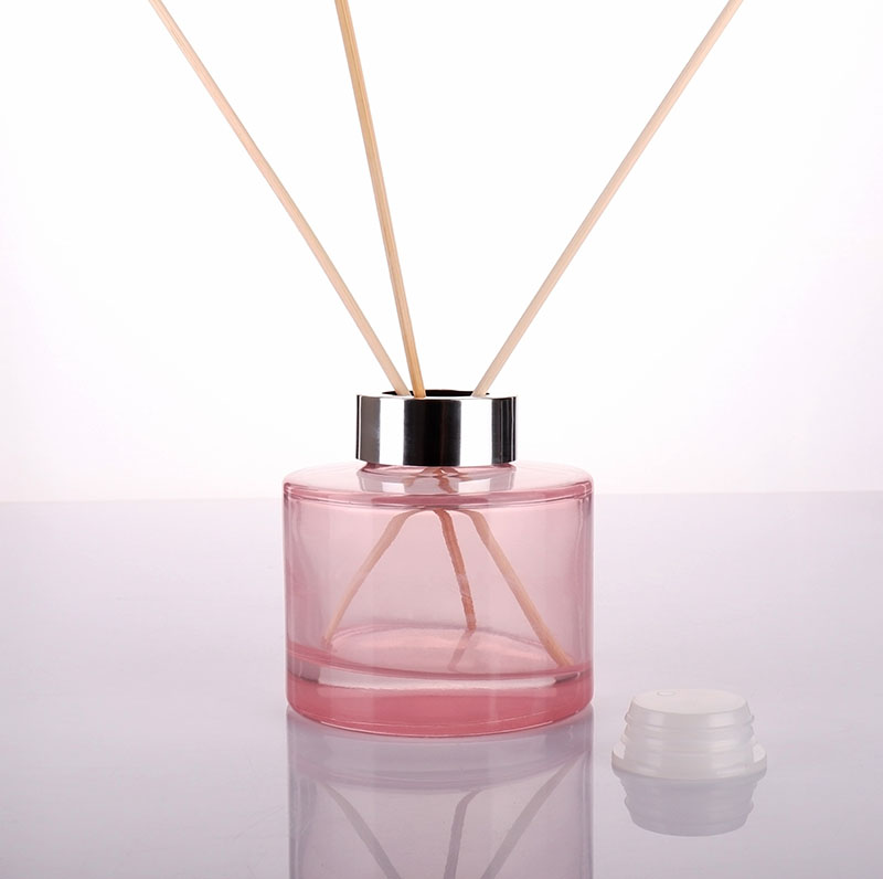 Fancy Red Empty Glass Reed Diffuser Bottle Wholesale