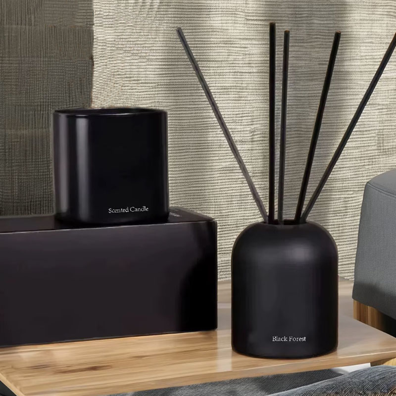 Hotel Use Reed Diffuser Set with Custom Bottle and Scent