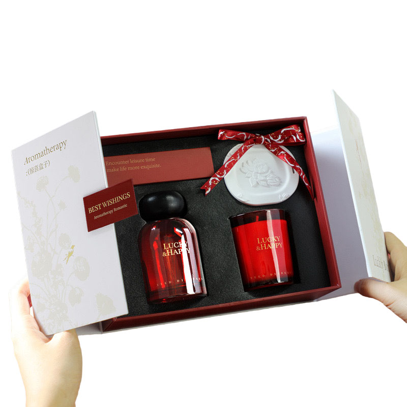 Customized Scented Candle and Reed Diffuser Gift Set