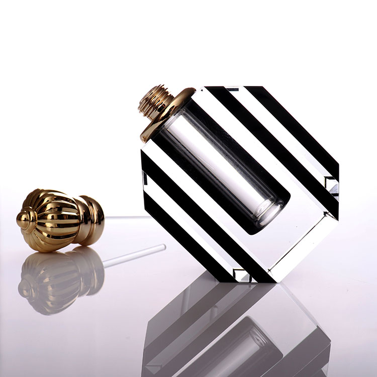 Black Glass Luxury Personalized Perfume Bottle