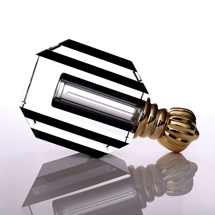 Black Glass Luxury Personalized Perfume Bottle