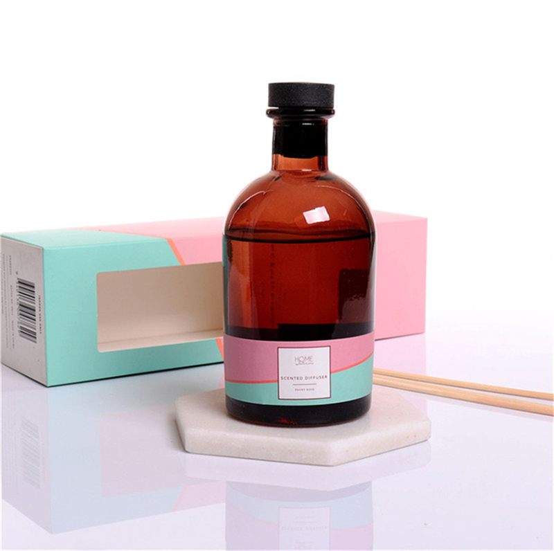 Luxury Reed Diffuser Set with Customized Design and Scent