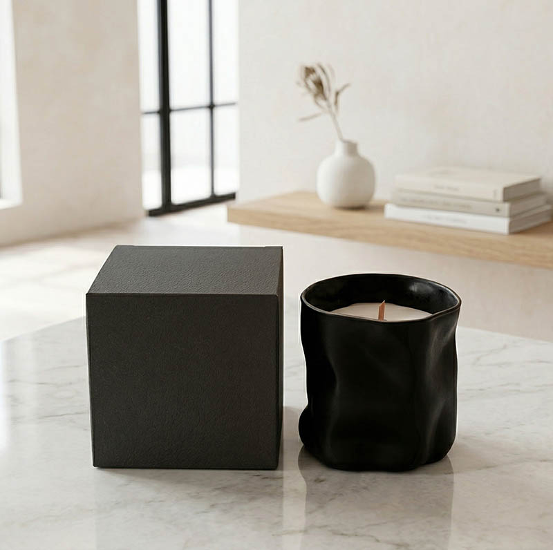Black Morden Design Soy Wax Scented Candle