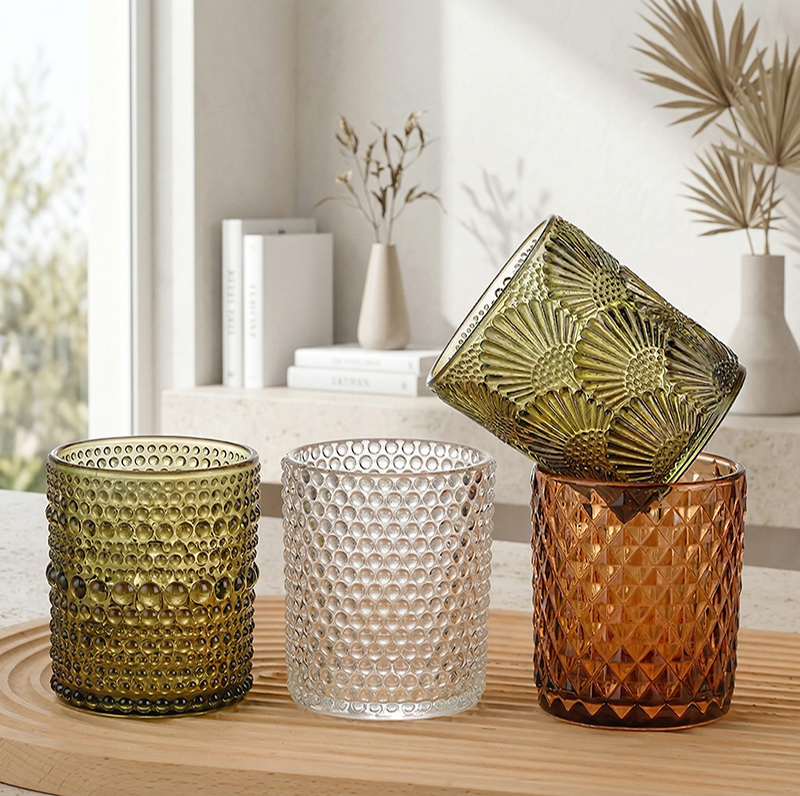 Morden Glass Jar with Embossed Pattern for Home Decoration